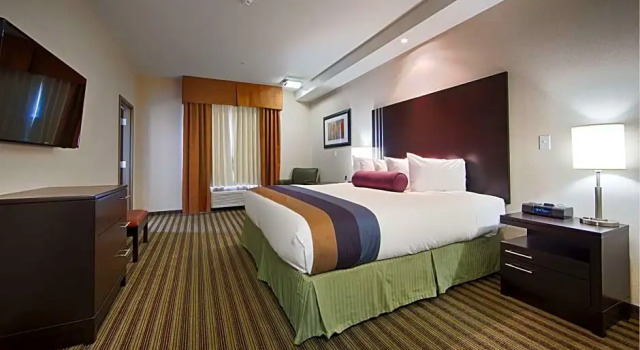 Четырёхместный люкс Best Western Plus Sherwood Park