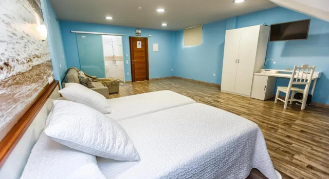 Трёхместный номер Standard Albergue Arribada