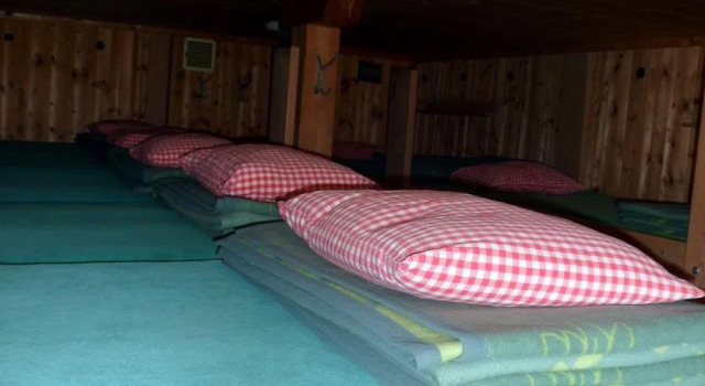Essener-Rostocker-Hütte, Prenota Hotel Hotel a Tirolo con parcheggio, Parcheggio