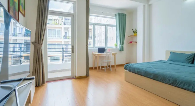 Апартаменты LaLaHouse Riverside Residence