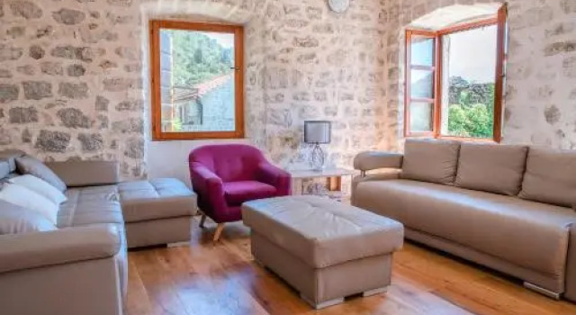 GuestHouse Mrshe Palace, Reserva ahora Hotel Hoteles en Riviera de Kotor con piscina, Piscina