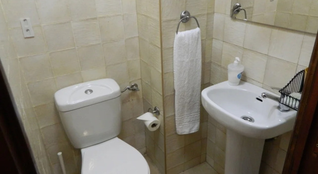 Четырёхместный номер Economy Hostal El Rincon De Carlota