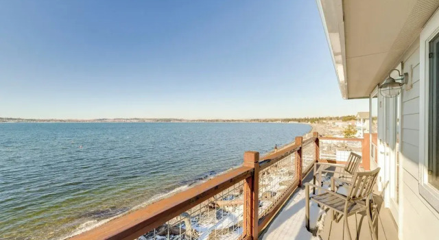 Коттедж Ocean Views & Beach Access at Cottage on Birch Bay