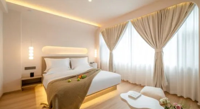 Семейный люкс amy woman hotel