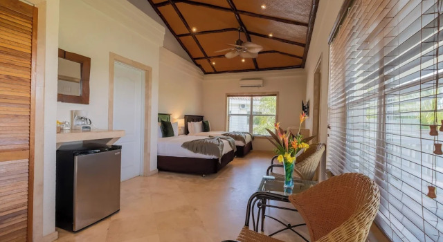 Четырёхместный номер Standard Placencia Resort