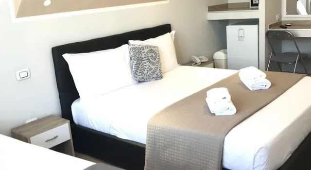 Трёхместный номер Classic Atico Hotel