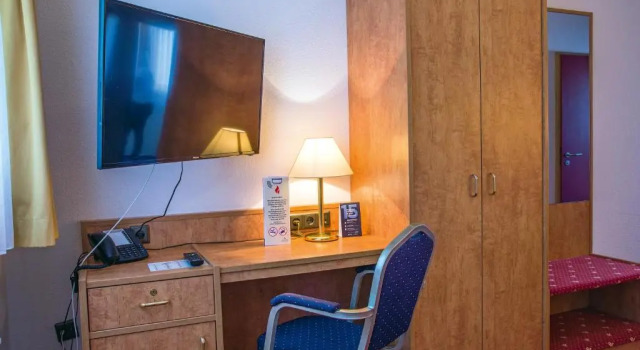 Номер Standard с красивым видом из окна AVALON Hotelpark Königshof