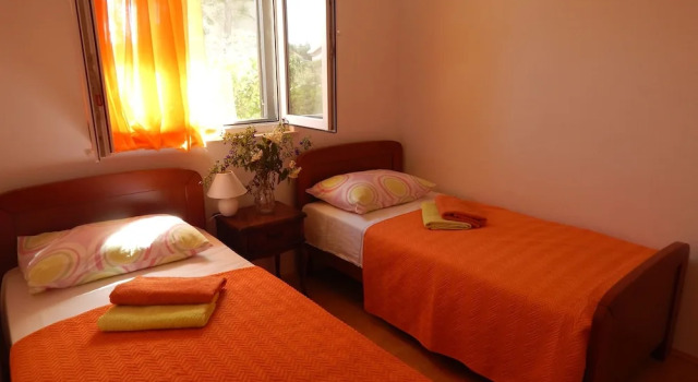 Apartment Deni