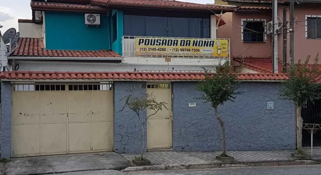 Pousada da Nona, Забронировать Отель Отели Апаресида с парковкой, рядом с Aparecida Bus Station, Парковка