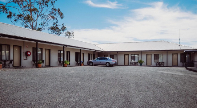Artesian Spa Motel, Забронировать Мотель Мори New England NSW