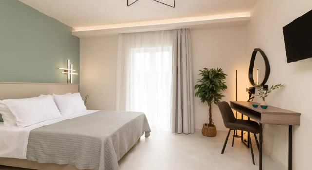 Трёхместный номер Deluxe с видом на бассейн Hera Zakynthos Hotel