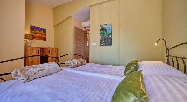 Апартаменты Anovi Holiday Homes by Litto - 5 Min Walk to Beach