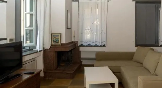 KK Houses, Varaa Hotelli Hydra Saronic Islands