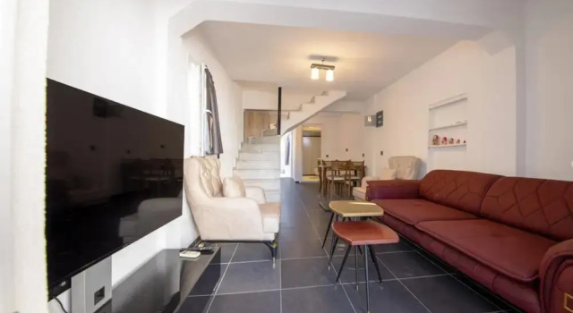 Villa 200 m to Beach With Backyard in Bodrum, Rezervovat Vila Gumbet 