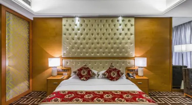 Люкс Executive Guest Hotel Of Luohe