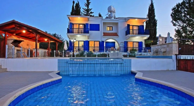 Коттедж Villa Mandola Rosa in Poli Crysochous