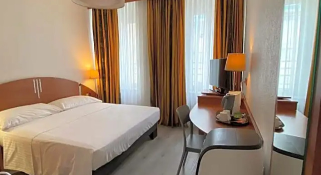 Одноместный номер Standard с красивым видом из окна Hotel Admiral