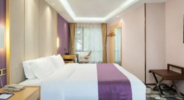 Люкс Deluxe Hoikong Hotel