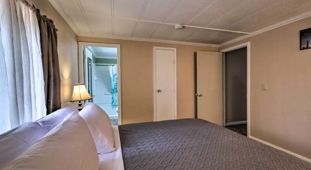 Коттедж 3 Mi to Lake Powell: Page Home w/ Patio & BBQ
