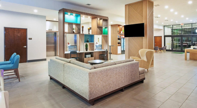 Holiday Inn & Suites McKinney - N Allen by IHG