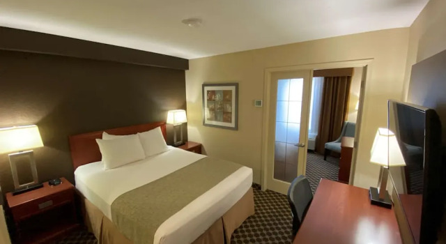 Best Western Strathmore Inn