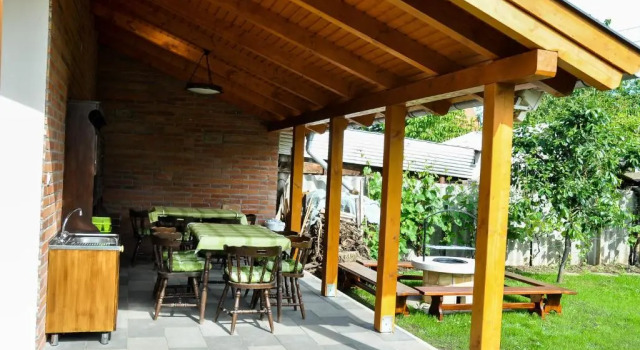 Magyar Apartman III.