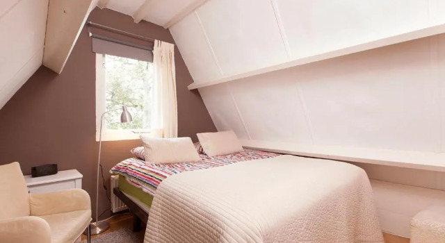 Very nice cottage in Durgerdam, with private garden, free parking, pets allowed, Rezervovat Rekreační dům Amsterdam-Noord 