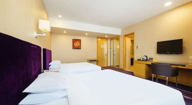 Семейный номер Standard с красивым видом из окна Shenzhen The Bauhinia Hotel