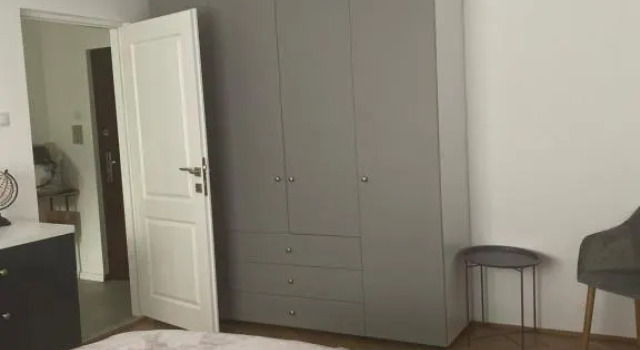 Astra 1bedroom, Rezerwuj Apartament Hotele w Prahova Valley z parkingiem, Parking