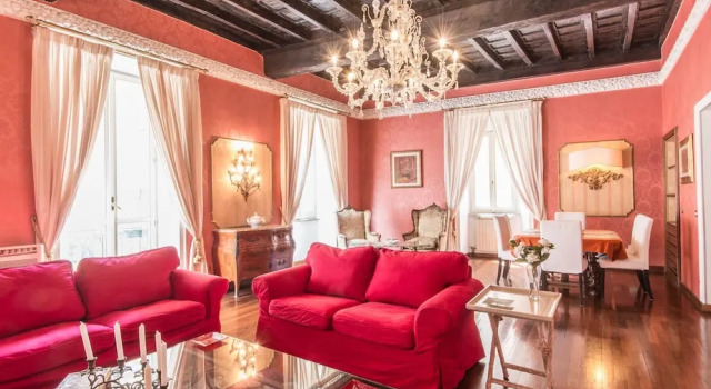 Апартаменты Deluxe с 4 комнатами с балконом RSH Spanish Steps Luxury Apartment