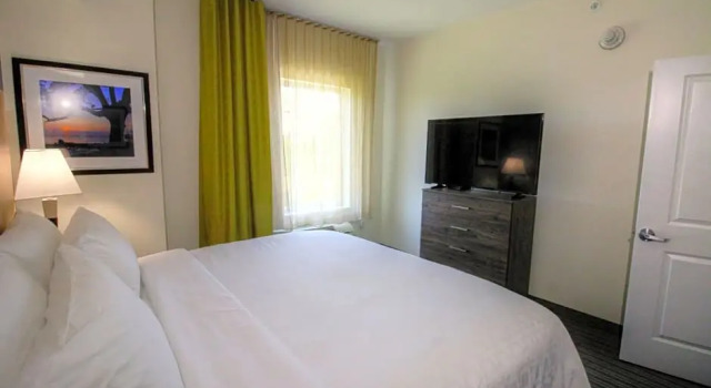Двухместный номер Standard c 1 комнатой Candlewood Suites - Memphis East by IHG