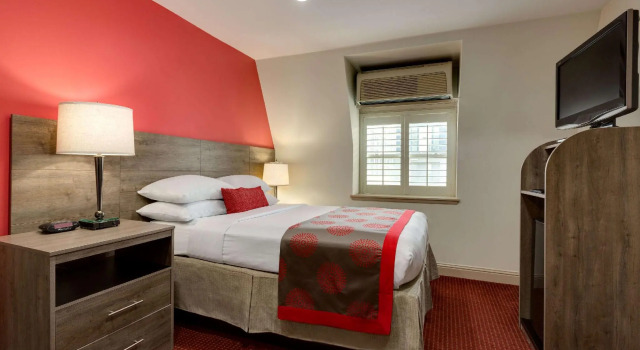 Двухместный номер Standard Ramada by Wyndham Oakland Downtown City Center