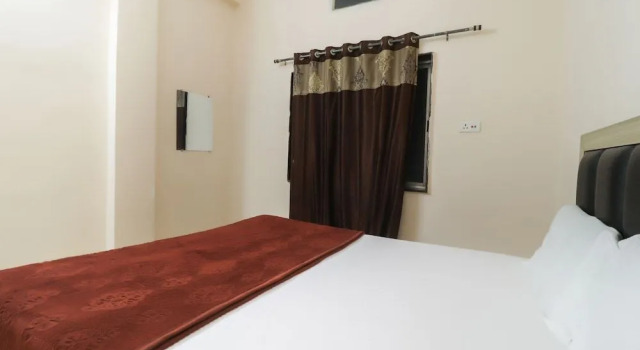 SPOT ON 37254 Hotel Krishna