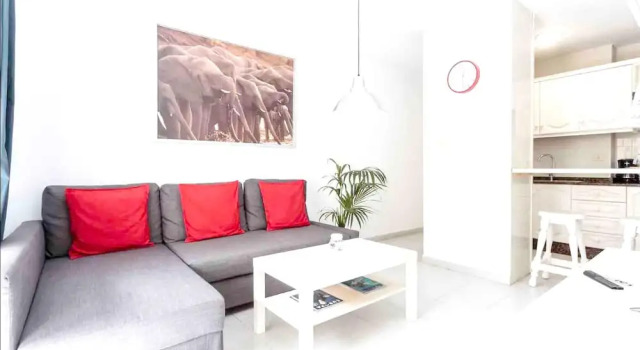 Apartment with One Bedroom in Puerto de Naos, with Furnished Balcony And Wifi - 100 M From the Beach, Забронировать Апартаменты/квартира Апартаменты Лос-Льянос-де-Аридане, Апартаменты/квартира