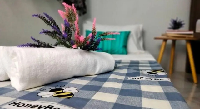 Homey 9pax 3BR MRT Cheras Tmn Suntex I HomeBrickz