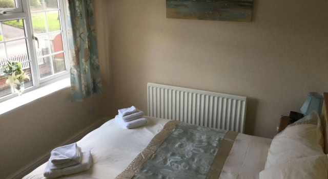 Faviere Guest House, Забронировать Гостевой дом Отели Стратфорд-апон-Эйвон с парковкой, рядом с Shakespeare Institute - University of Birmingham, Парковка