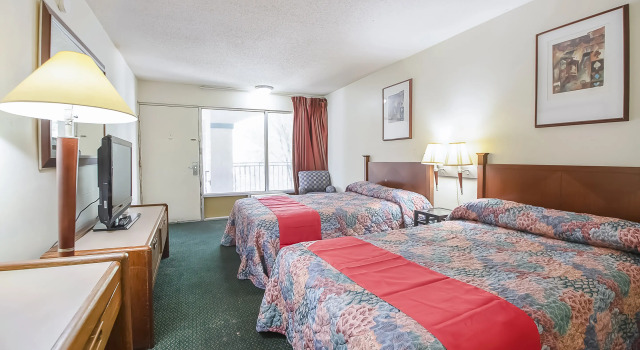 Hotel O Daylight Inn Elkhart I-90, In, Reservar Hotel Elkhart Indiana