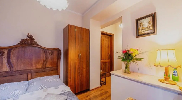 Villa Nawrot Zakopane - Centrum - Blisko Dworca PKP, Забронировать Вилла Коттеджи Закопане, рядом с Нижняя Ровень Крупова, Коттедж