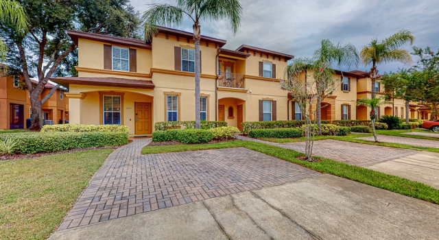 Sunny Oasis Townhouse in Davenport With Resort Amenities, Near Disney