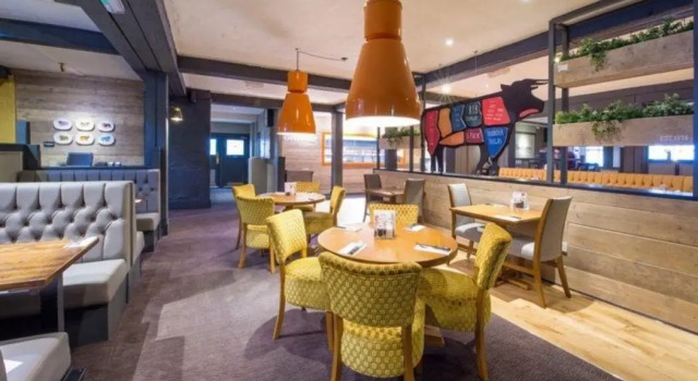 Standart çift kişilik oda Premier Inn Exeter - Countess Wear