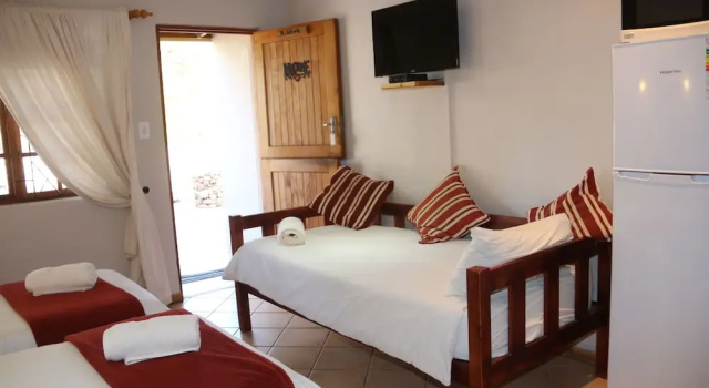 Трёхместный номер Classic Aan Die Oewer Guest House