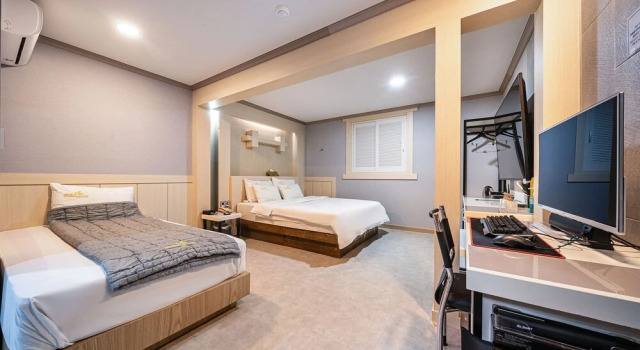 Pyeongtaek Herb, Prenota Hotel Hotel a Gyeonggi-do con parcheggio, Parcheggio