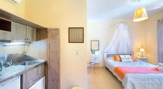 Four Seasons Of Bliss at Sohora Hotel