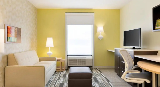 Двухместный люкс c 1 комнатой Home2 Suites By Hilton La Crosse