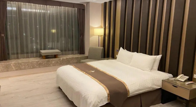 Люкс Executive Tsun Huang Hotel
