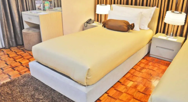 Люкс с 2 комнатами Prince Plaza II Condotel