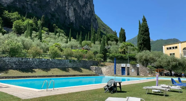 Sky&Pool Dom