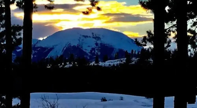 Номер Standard 1-Bedroom plus Loft at The Pines with Forest Views, No Cleaning Fees, Kids Ski Free 1 Condo