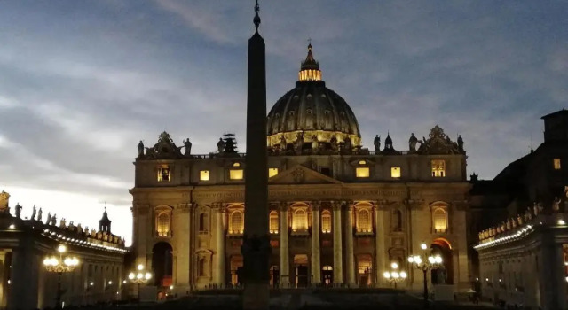 Апартаменты Fotofever Apt, two bedrooms with air conditioned in elegant shopping area, close to Vatican City