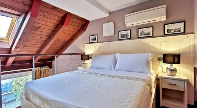 Luxury Cottage by Design Studio, Book Boutique Hotels in Bellano with Parking, Parking